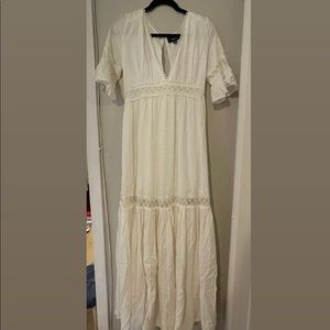 WHITE DEEP V MAXI DRESS